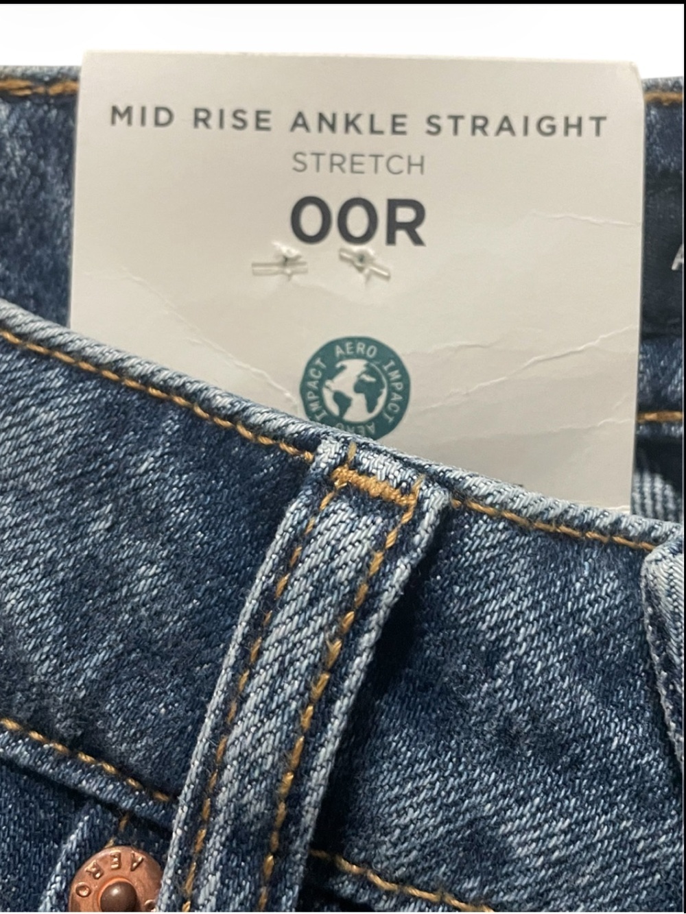 Aeropostale Mid Rise Ankle Straight Blue Jeans - Picture 4 of 12